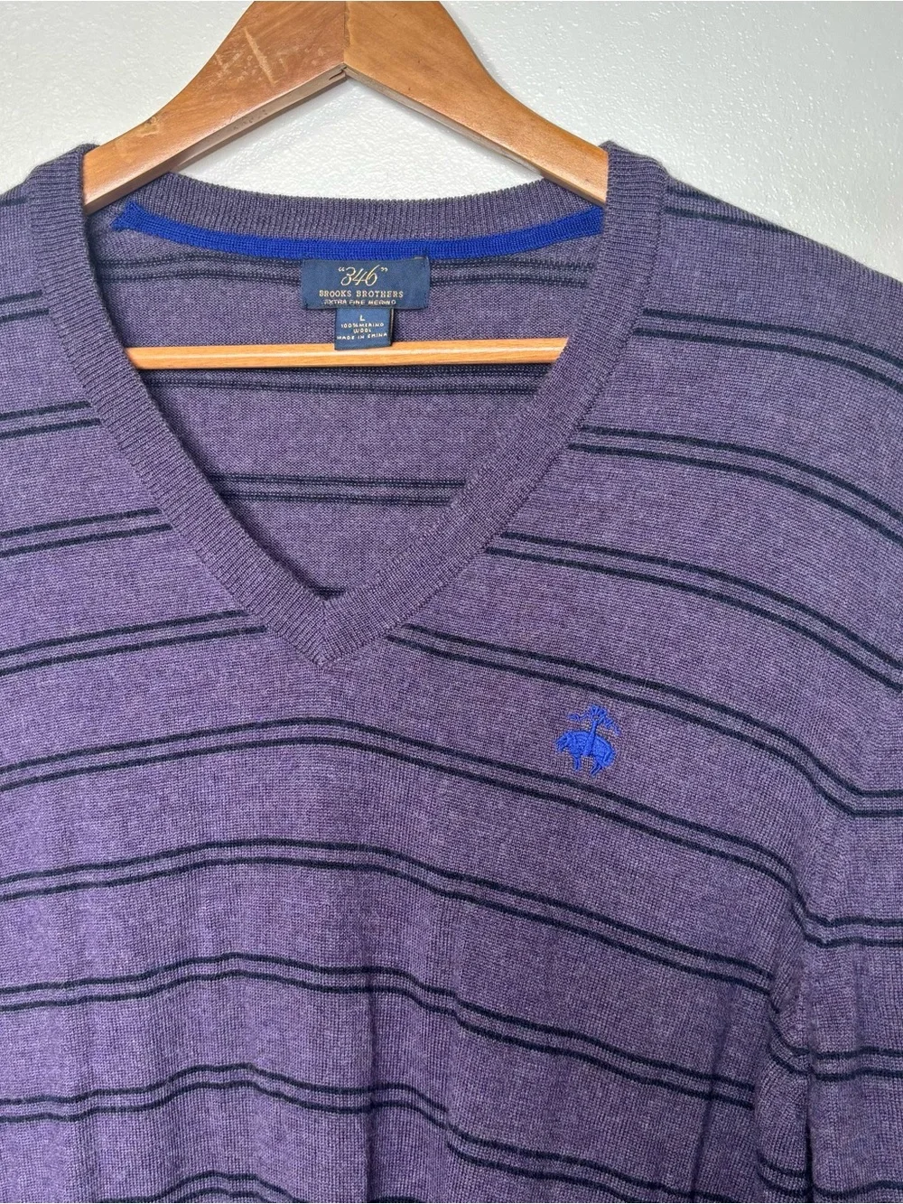 346 Brooks Brothers Sweater V Neck Merino Wool Striped Sz Large